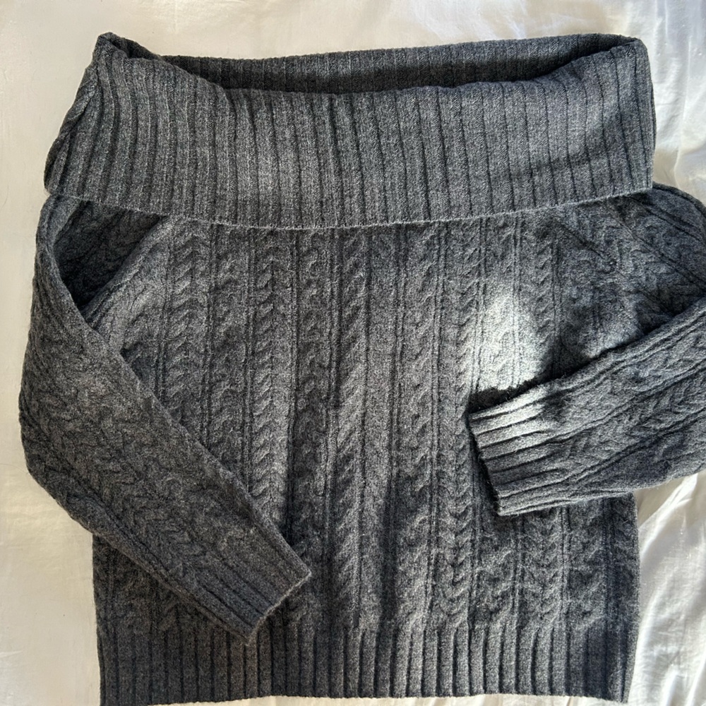 Cotton On Heather Gray Knit Sweater